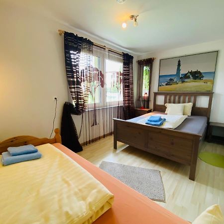 Apartment Emil Im Eg Mit Garten In Зуль Екстер'єр фото
