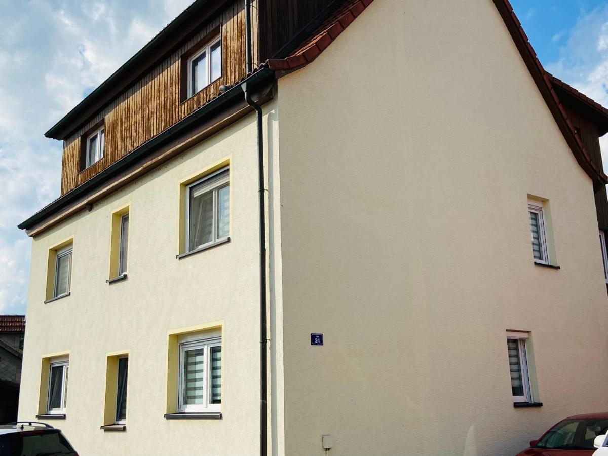 Apartment Emil Im Eg Mit Garten In Зуль Екстер'єр фото